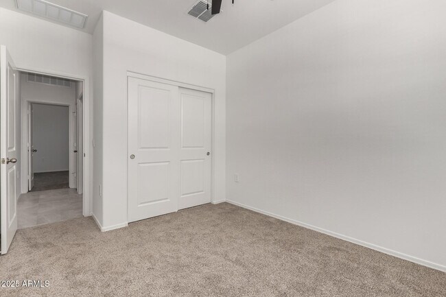 Building Photo - 103 S Collier Ln