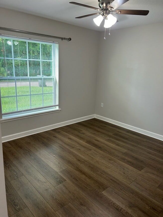 Building Photo - 2632 Panfish Dr