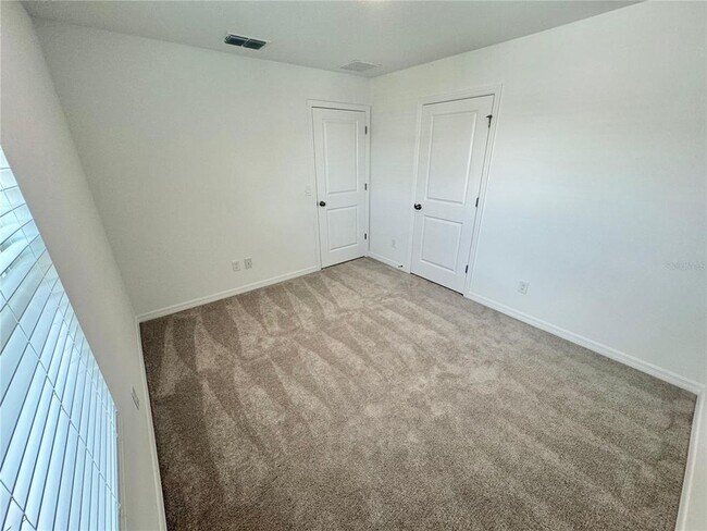 Building Photo - 15056 Windflower Aly