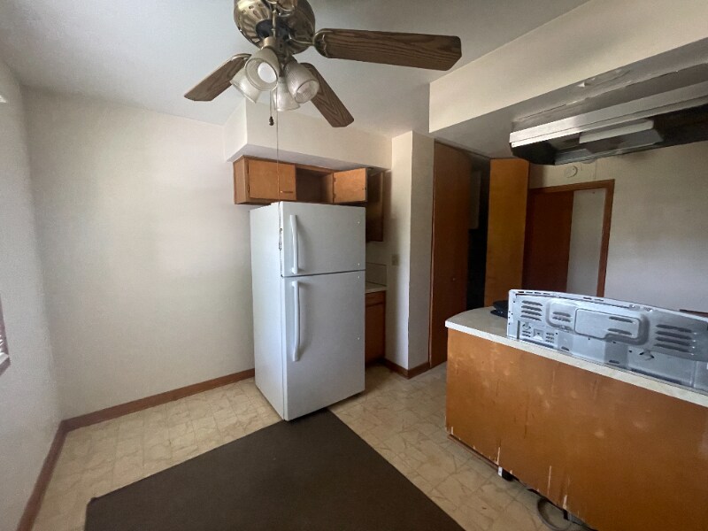 Building Photo - 1302 E Mumford Dr