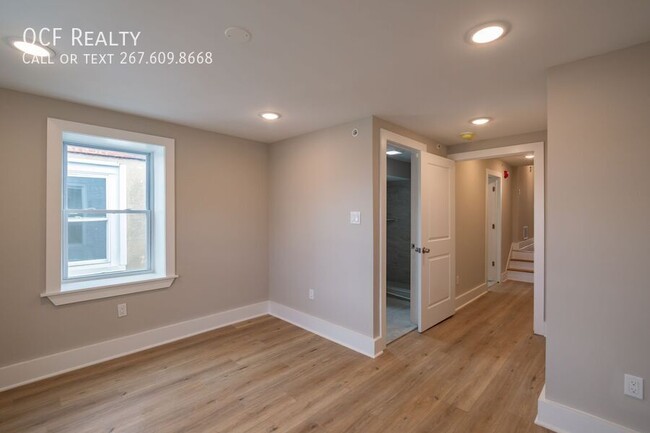 Building Photo - Two Bed Brewerytown Apartment