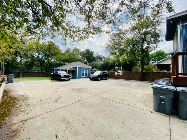 Building Photo - 4318 Junius St