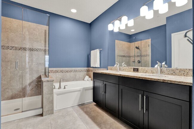 Building Photo - Stunning 3/3.5 Baldwin Park Townhome with 2-Car Garage & Upgrades Galore!