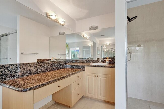 Building Photo - 2724 Treasure Cove Cir