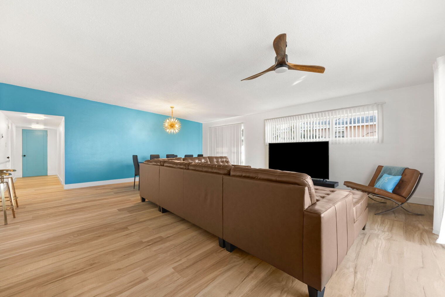 Building Photo - 625 Flamingo Dr