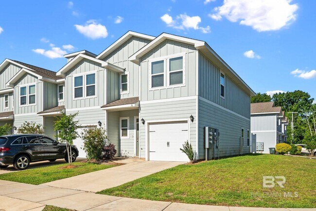 Building Photo - 25806 Pollard Rd