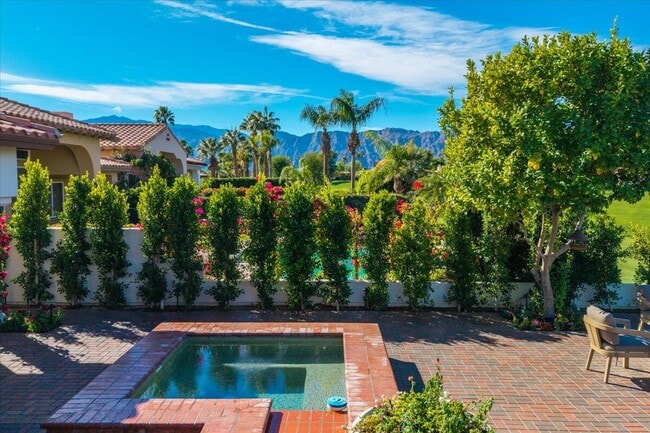 Building Photo - 48385 Vista Calico