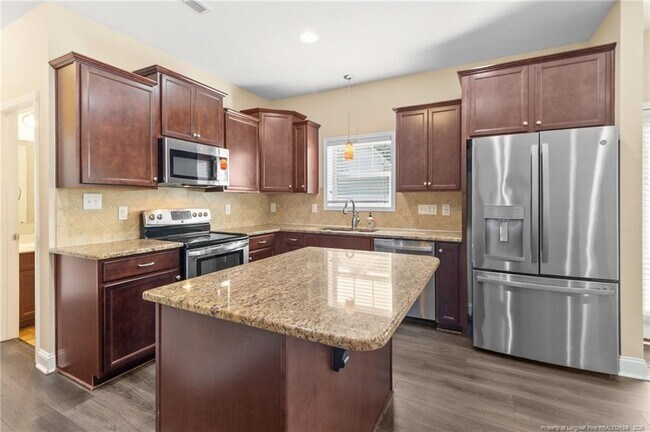 Building Photo - 937 Liberty Ln