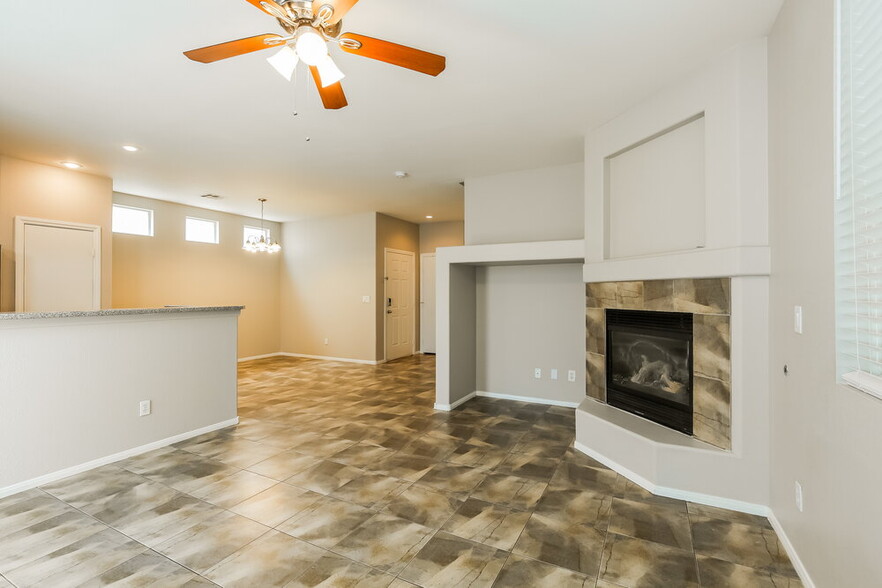 Building Photo - 5232 Sundance Canyon Ct