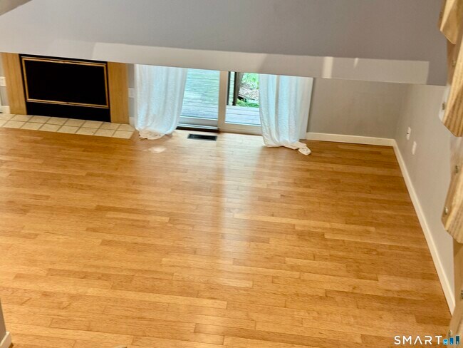 Building Photo - 58 Uplands Way