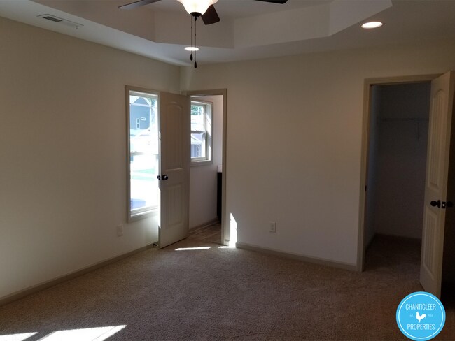 Building Photo - 152 McDowell Pkwy
