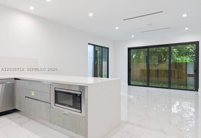 Building Photo - 3374 Perry Frow Dr
