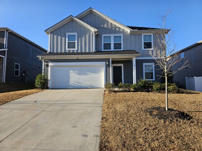 Building Photo - 558 Laxton Rd