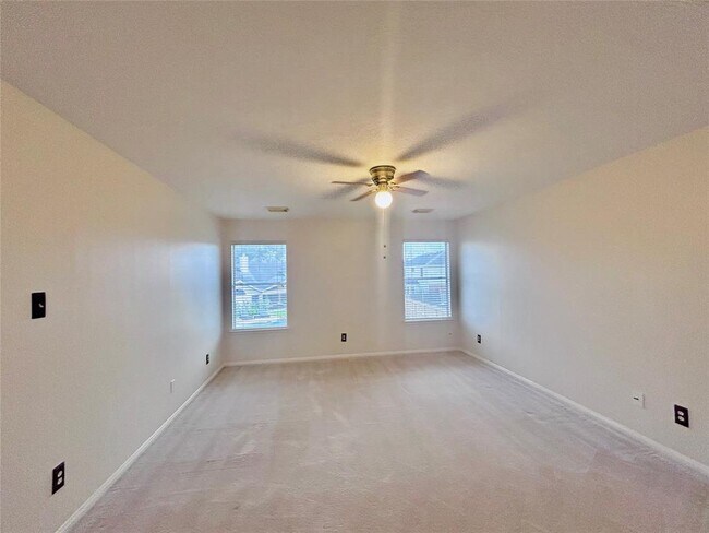 Building Photo - 2519 Silver Meadow Dr