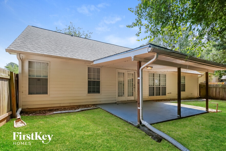 Building Photo - 510 Sunnyside Dr