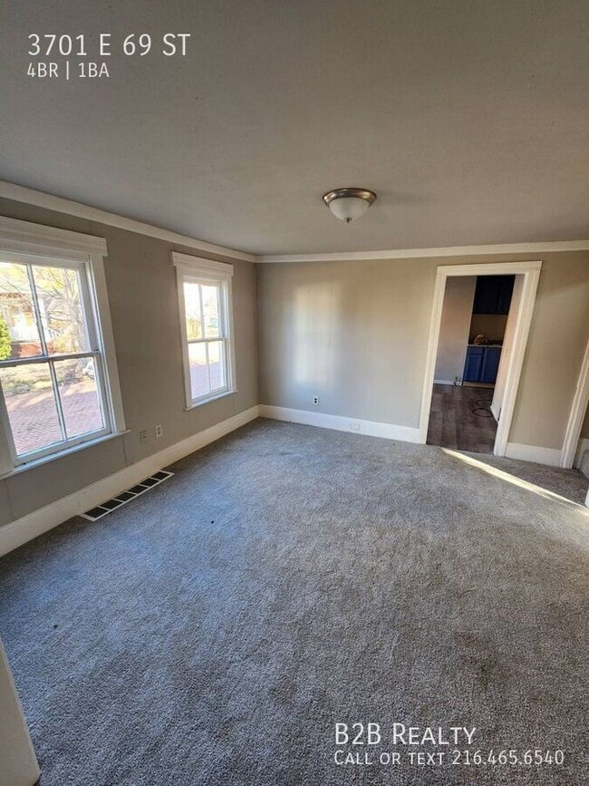 Building Photo - 3701 E 69th St