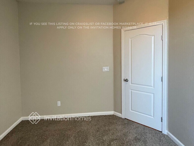 Building Photo - 8462 Patina Way