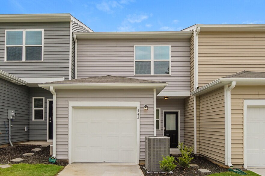 Building Photo - 544 Landing View Dr