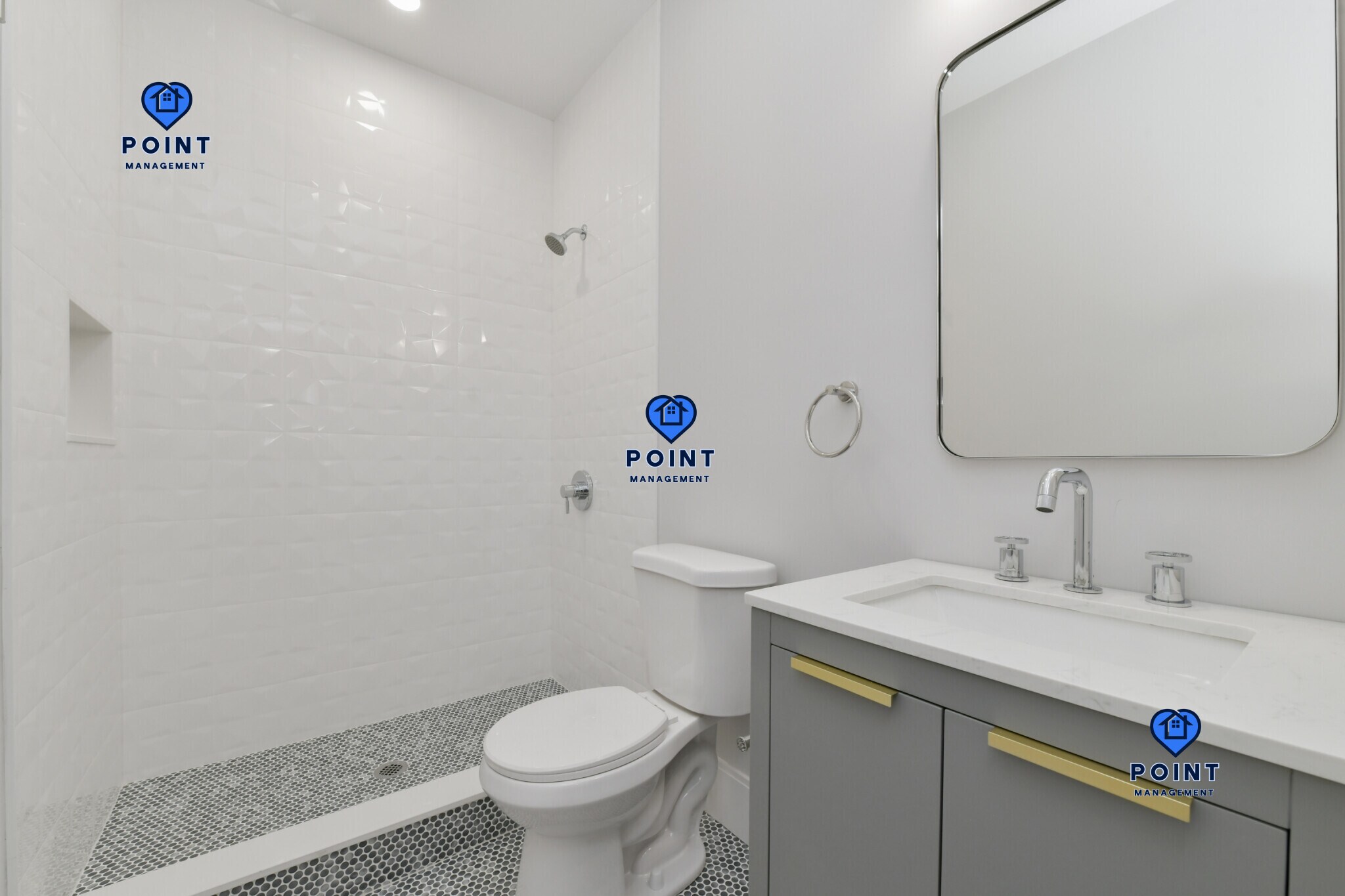 Building Photo - 516 Sumner St