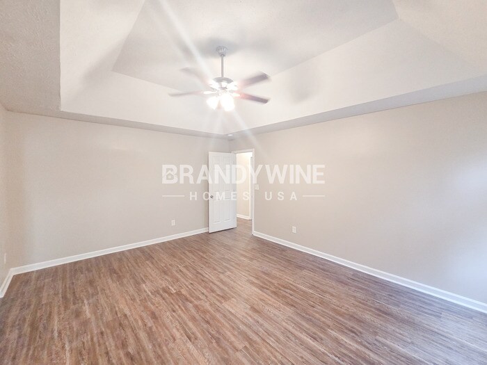 Building Photo - 2525 Hallie Mill Rd