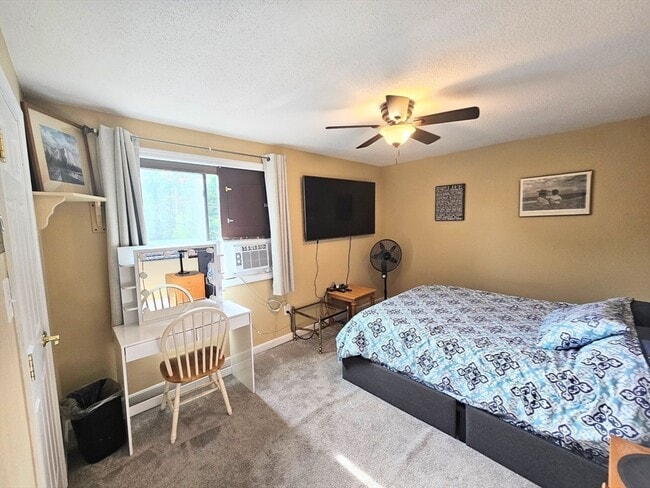 Building Photo - 2 Karena Dr