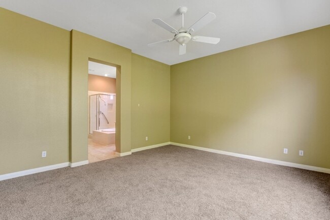Building Photo - ELEGANT Single Story, 2 Bedroom Home in ANTHEM Gated Community!
