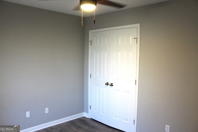 Building Photo - 2640 Field Spring Dr