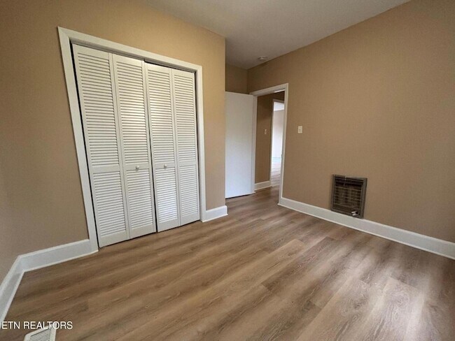 Building Photo - 7005 Washington Pike