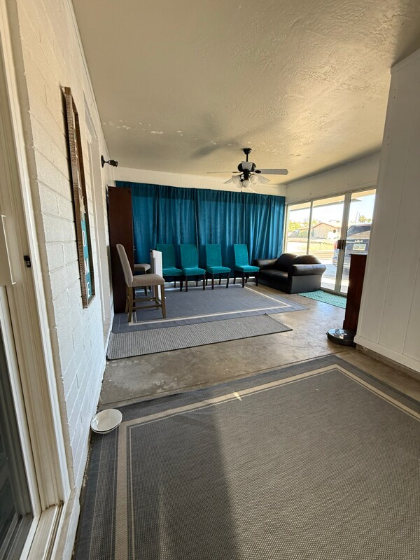 Building Photo - 2688 Daytona Ave