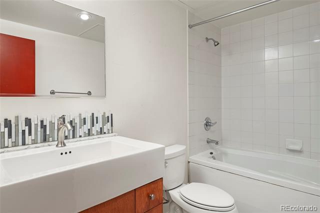 Building Photo - 1801 Wynkoop St