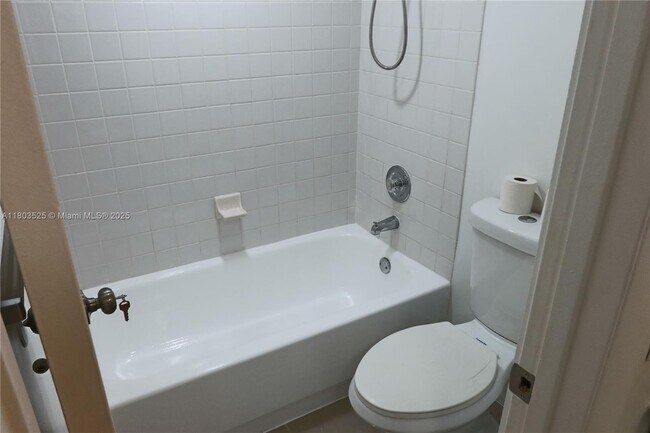 Building Photo - 21121 SW 85th Ave