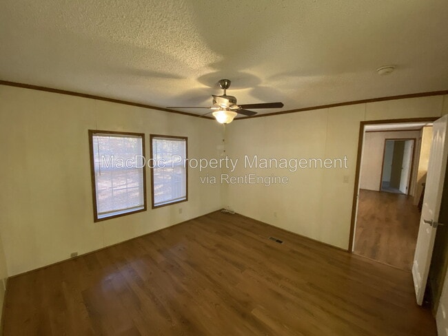 Building Photo - 6280 Mt Airy Dr