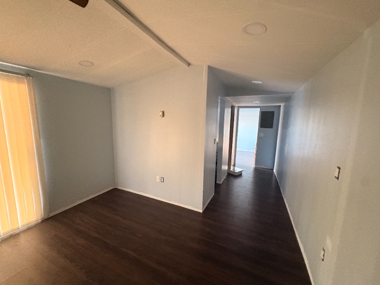 Building Photo - 2900 FL-17