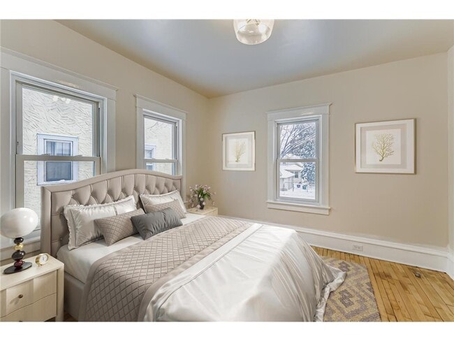 Building Photo - 3507 N Newton Ave