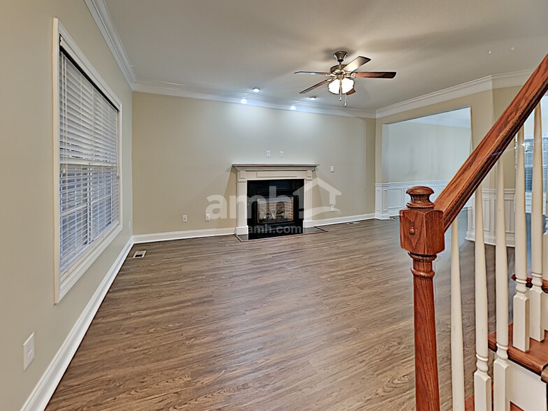 Building Photo - 6114 Evening Star Ln