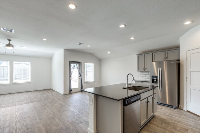 Building Photo - 14219 Black Cyn Ln