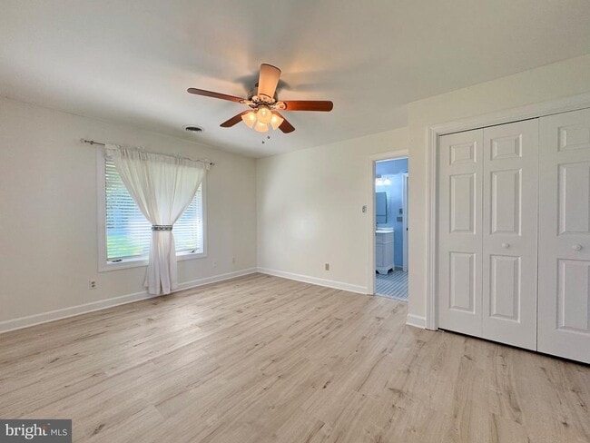 Building Photo - 11470 Mohawk Ct