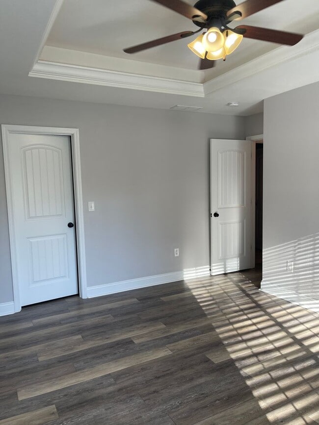 Building Photo - May 5th