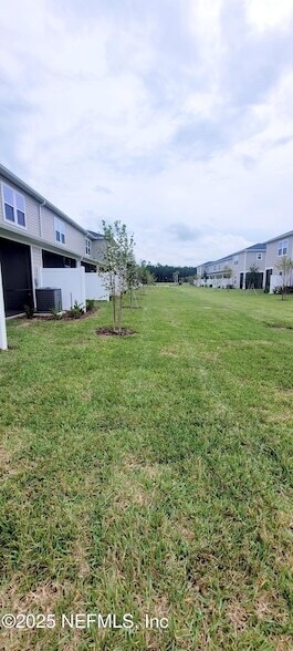 Building Photo - 241 Hubbard Bnd