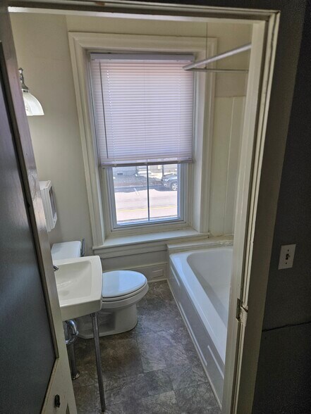 Bathroom - 18 E Main St