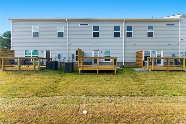 Building Photo - 22 Jacobs Farm Dr SE