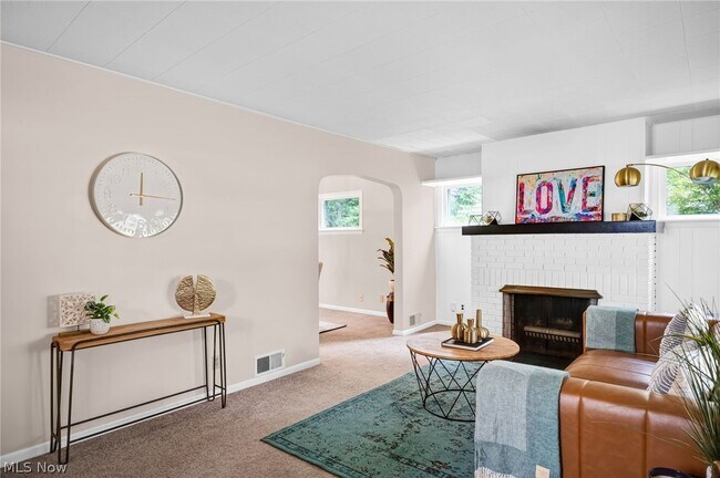 Building Photo - 4313 Neville Rd