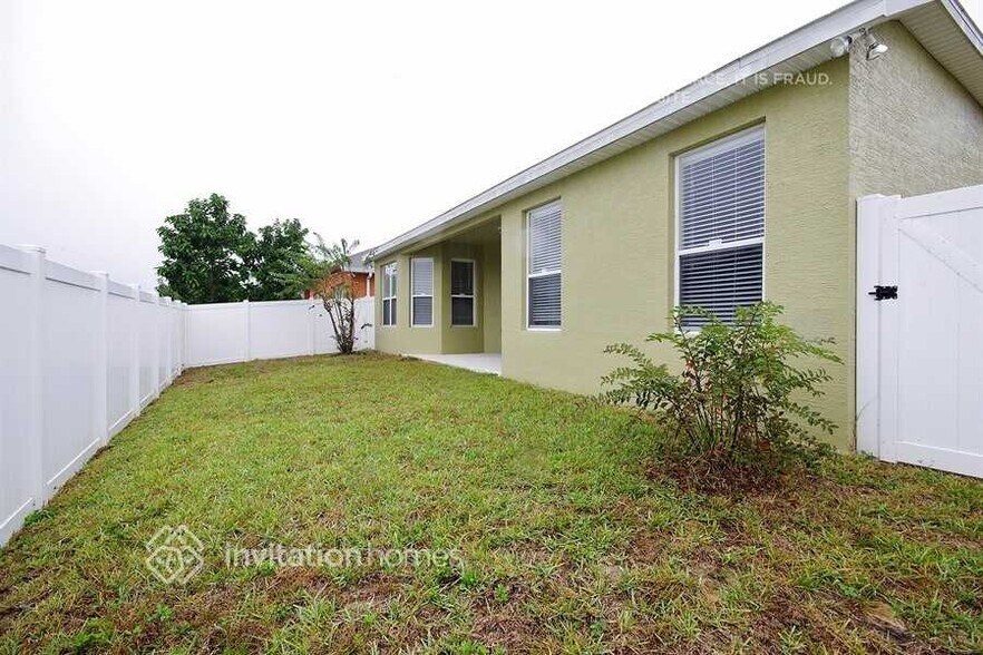 Building Photo - 809 James Way