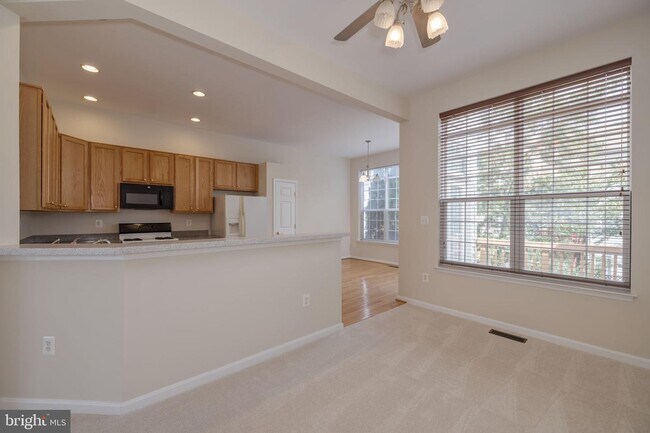 Building Photo - 6144 Cilantro Dr