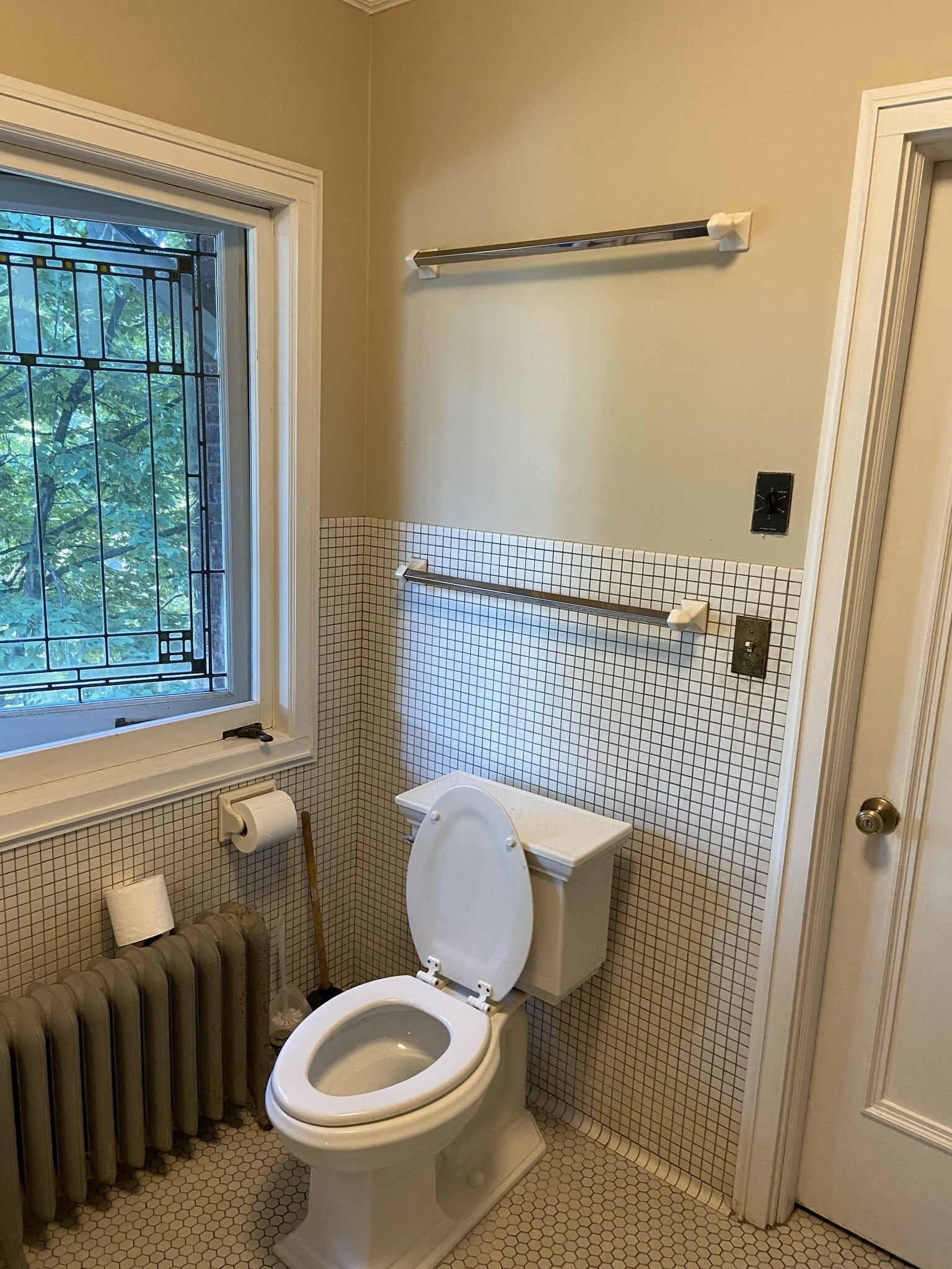 Building Photo - 106 N Prospect Ave