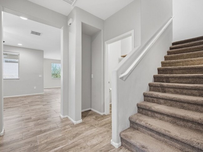 Building Photo - Spacious Two-Story Home with Open Living & Community Pool Access