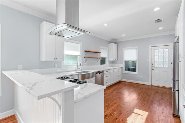 Building Photo - 5327 Worth St