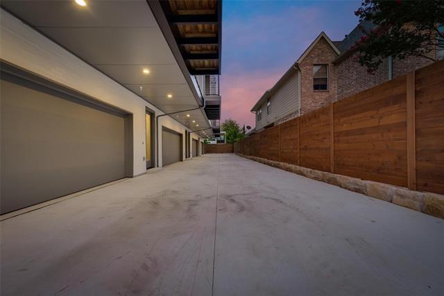 Building Photo - 5954 Lewis St