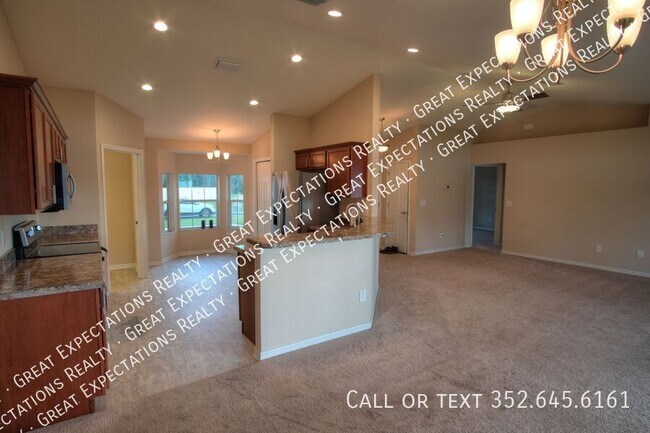 Building Photo - 11302 SW 62nd Cir