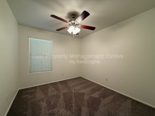 Building Photo - 28418 N 25th Ave